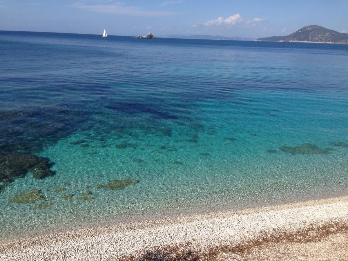Hotel Villa Ombrosa Portoferraio Eksteriør billede