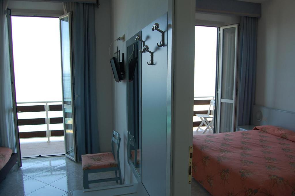 Hotel Villa Ombrosa Portoferraio Værelse billede